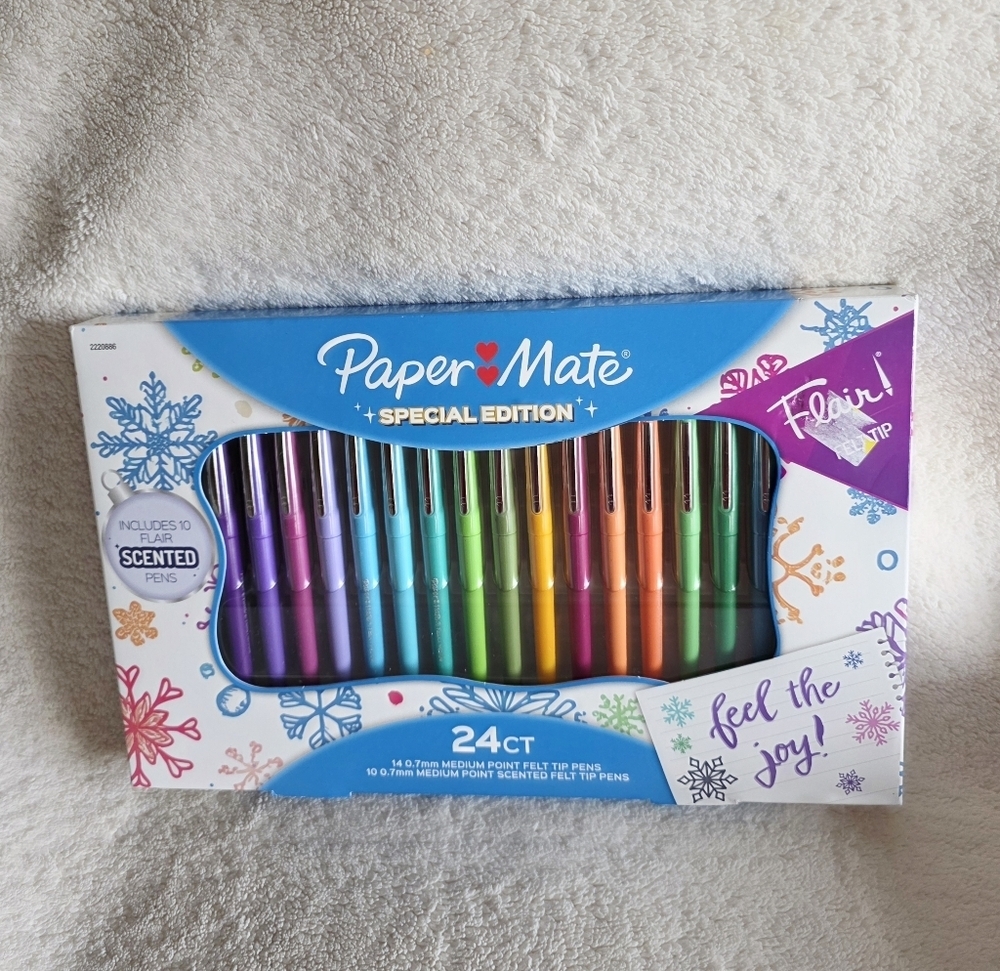 New special edition Christmas 24-count pack of Paper Mate Flair felt tip pens
